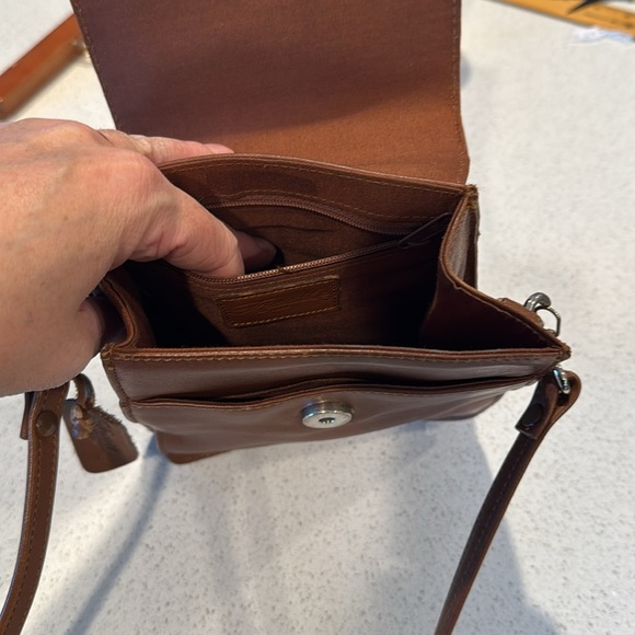 Fossil Women's Brown Leather silver Tone Crossbody Bag With Magnetic Lock Sz S - Picture 7 of 14